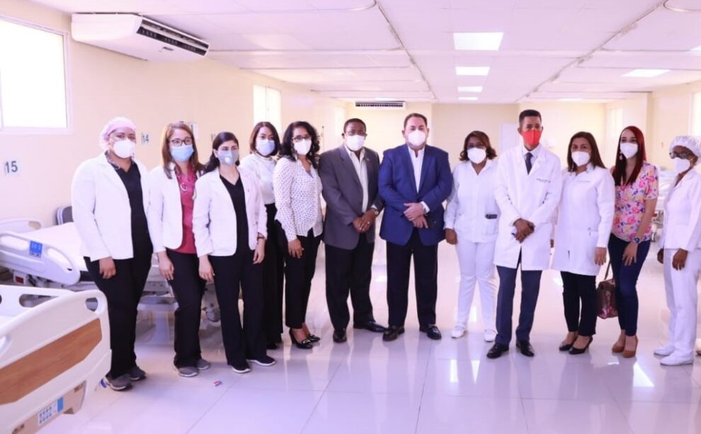 SNS amplía a 32 cantidad camas COVID-19 en hospital Robert Reid Cabral