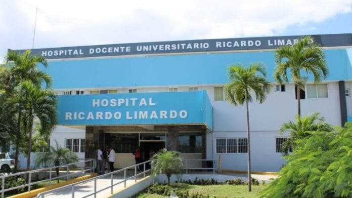 Trabajadores de la Salud anuncian paro de labores este martes en hospitales públicos de Puerto Plata, Santiago y Moca