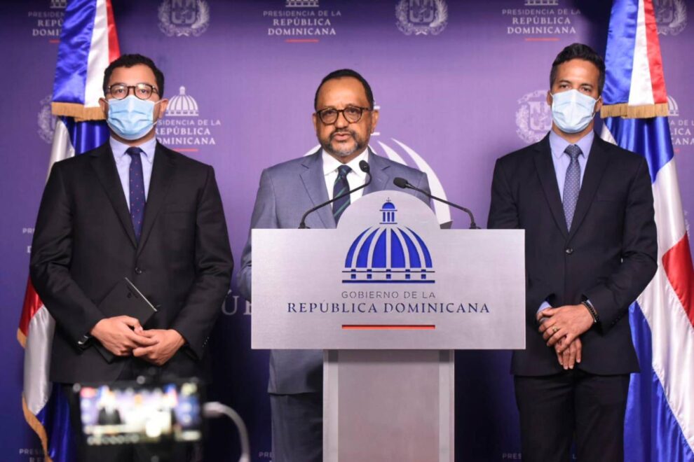 Luis Abinader somete proyecto de ley para transformar y regular al DNI