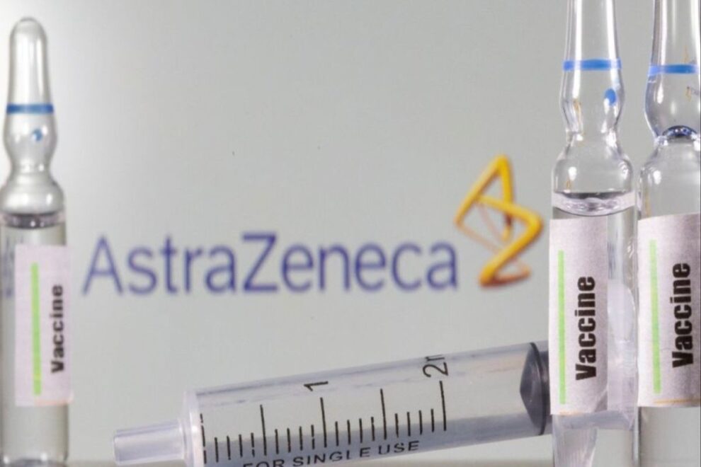 Llegan al país más de 600,000 nuevas dosis de AstraZeneca y Pfizer