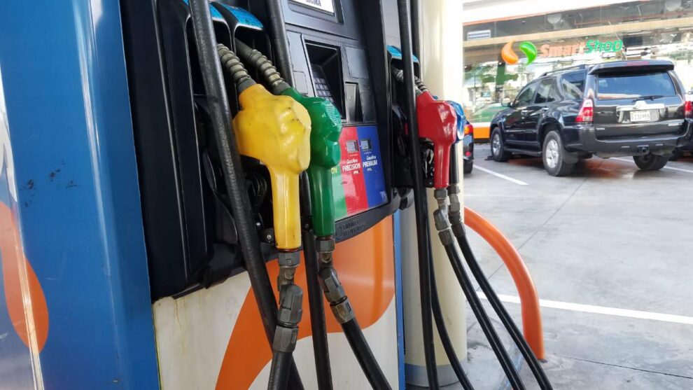 Se mantendrán sin variación los precios de todos los combustibles