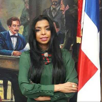 Yeni Berenice solicita Juez de instrucción especial para “Operación Falcón”; Congreso de la República embarrado hasta la taza