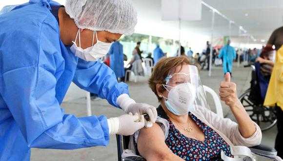 Se reactiva la vacunación contra el COVID-19 ante dictadura del Gobierno