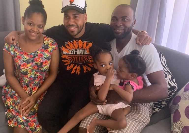 “The King of bachata” Romeo Santos se solidariza con niñas siamesa en San Cristóbal