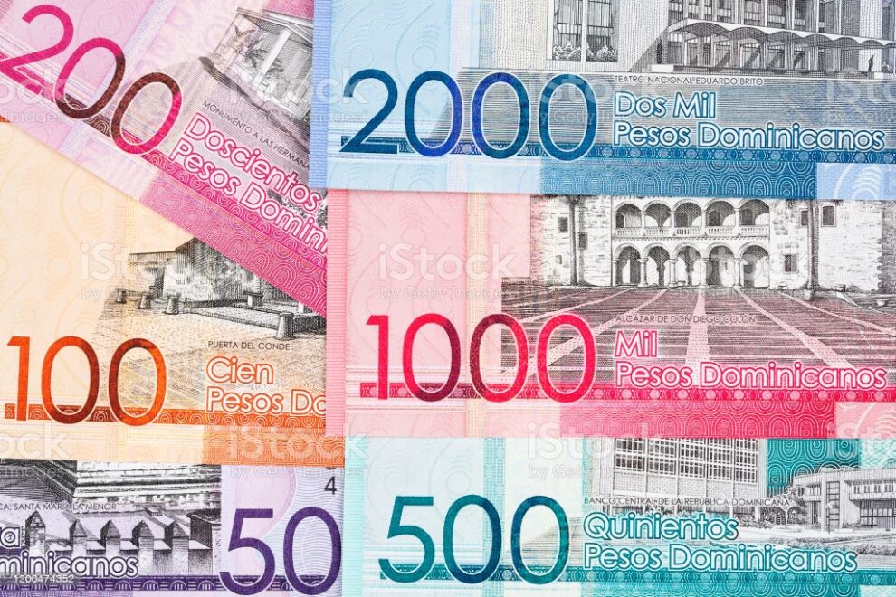 Detienen haitiano intentó entrar al país con un 1.5 millón de pesos