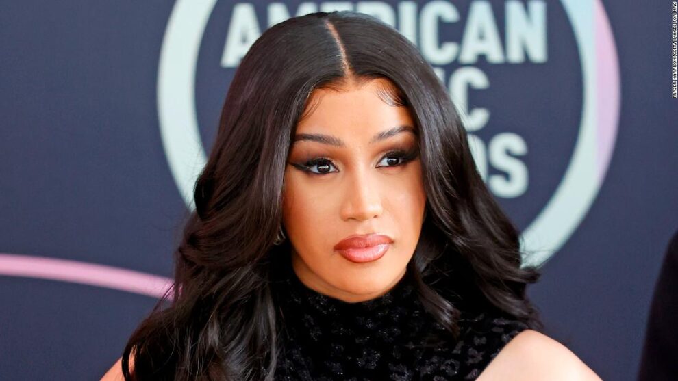 Cardi B gana demanda por difamación contra la bloguera Tasha K