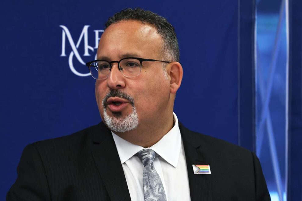 EEUU espera mantener los colegios abiertos