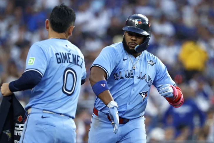 “Liderazgo de Vladimir Guerrero Jr. devuelve la confianza a los Azulejos.”