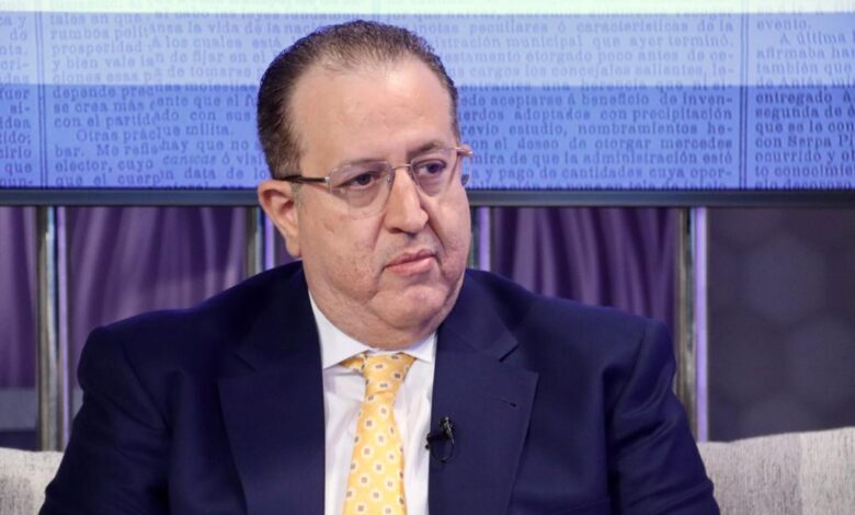 Magín Díaz plantea flexibilizar la congelación salarial incluida en el presupuesto