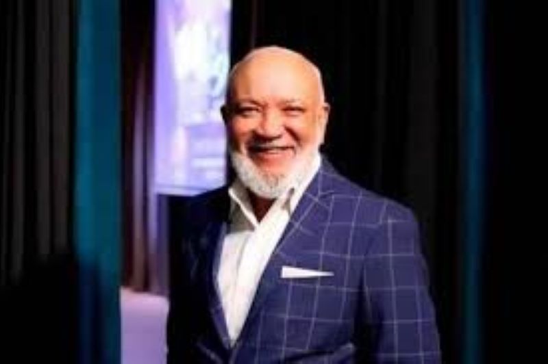 Jochy Santos agradeció al Senado de la República por reconocer su trayectoria artística