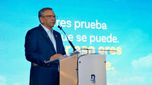 Leonardo Aguilera impulsa con “¡Somos invencibles!” una campaña que exalta la identidad y fortaleza de los dominicanos