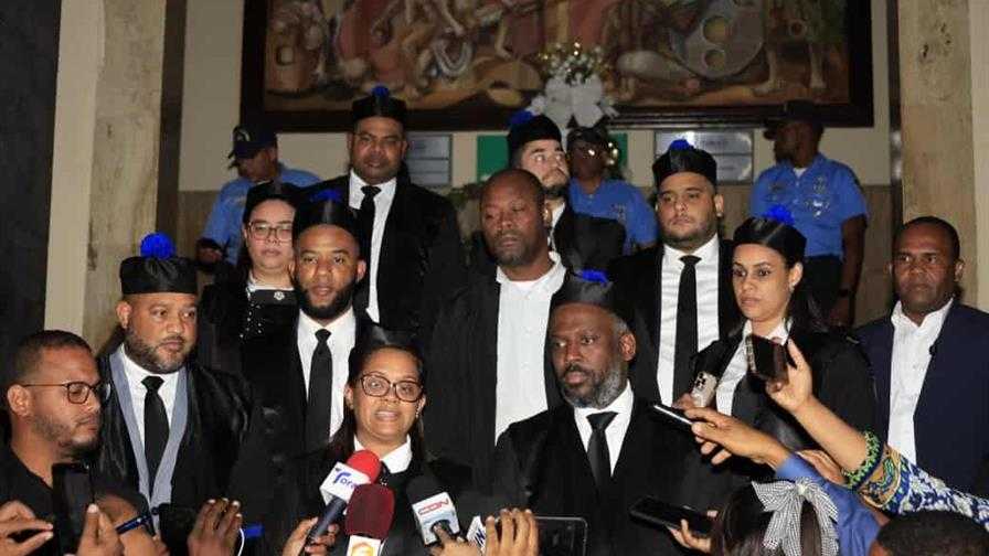 Caso SENASA continúa generando reacciones en el ámbito político y social Sectores de la sociedad civil insisten en sanciones ejemplares y mayor transparencia institucional.