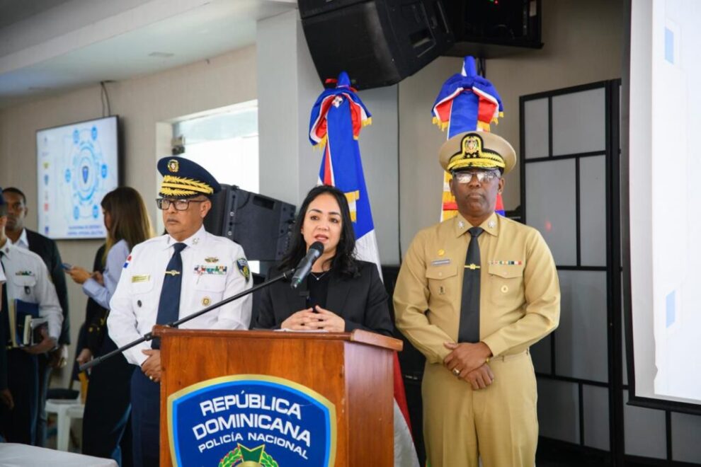 Gobierno domina reforzamiento de operativos preventivos por feriados de enero